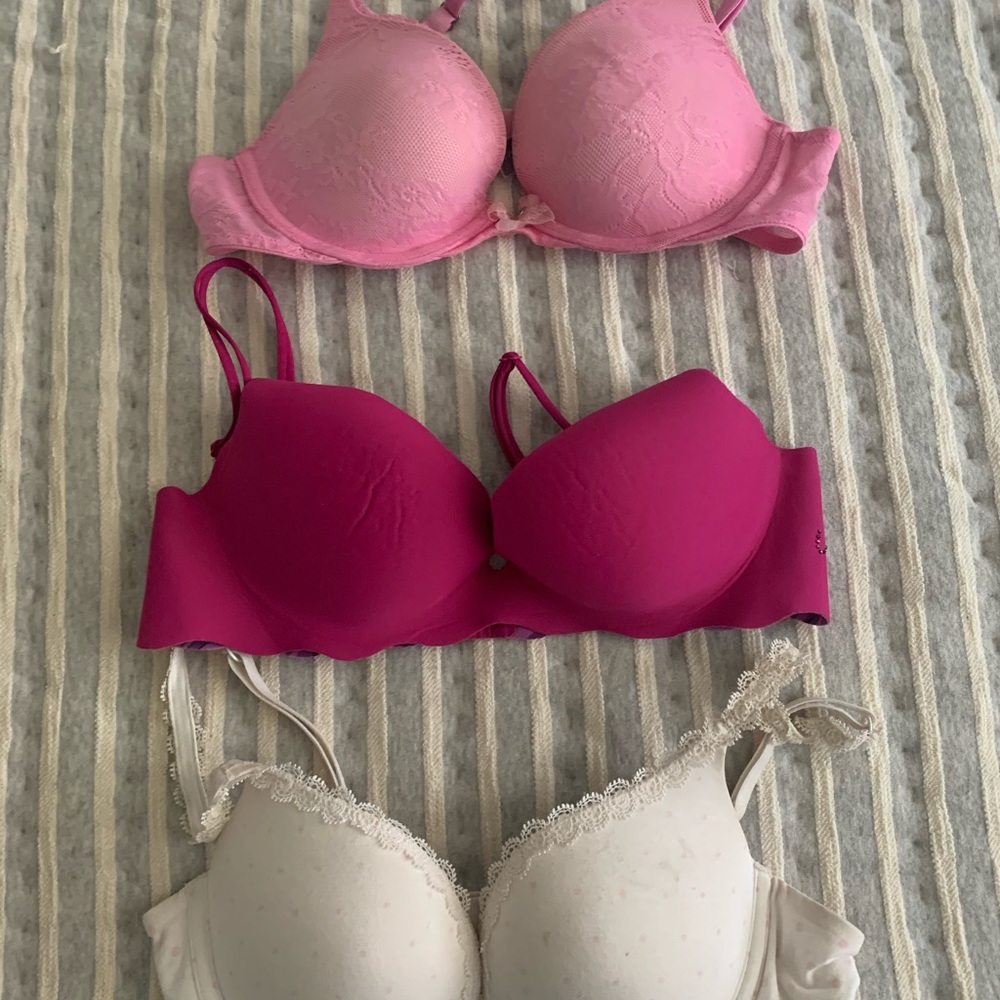 Victoria’s Secret bra bundle